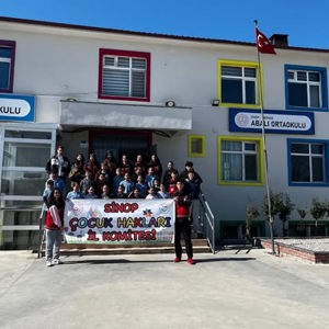 Çocuk Hakları Komitesi Üyelerinden Kütüphane Haftası’na Anlamlı Etkinlik - fotoğraf 1