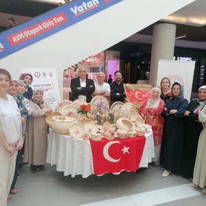 Şehit Yakınlarımızın Eserleri “Sanata Yolculuk” Sergisinde Sanatseverlerle Buluştu - fotoğraf 2