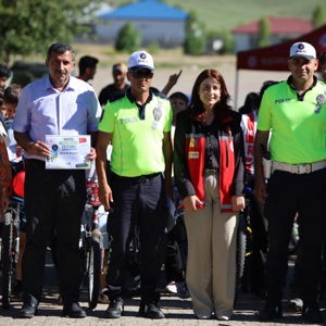 Varto Sosyal Sorumluluk Festivali Düzenlendi - fotoğraf 1