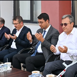 Aşure Programında Birlik ve Beraberlik Mesajı - fotoğraf 2