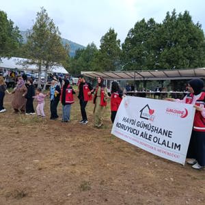 Şiran Telme Köyü Yayla Şenliği'nde Koruyucu Aile Hizmeti Tanıtıldı - fotoğraf 3