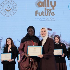 Bakanımız Göktaş, "ALLY for Future: Genç Müslüman Kadınlar Liderlik Programı"nın kapanışında konuştu - fotoğraf 6