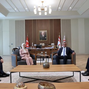 Aile ve Sosyal Hizmetler Bakanımız Göktaş, KKTC'de düzenlenen sempozyumun açılışında konuştu - fotoğraf 10