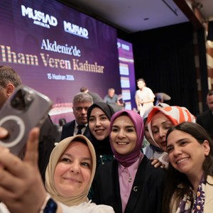 Aile ve Sosyal Hizmetler Bakanımız Göktaş, "Akdeniz'de İlham Veren Kadınlar" programına katıldı - fotoğraf 6