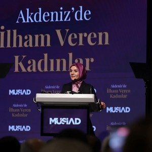 Aile ve Sosyal Hizmetler Bakanımız Göktaş, "Akdeniz'de İlham Veren Kadınlar" programına katıldı - fotoğraf 1