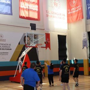 Gündüz Bakım Rehabilitasyon ve Aile Danışma Merkezinden hizmet alan özel bireylerimiz arasında basketbol maçı düzenlenmiştir.  - fotoğraf 13
