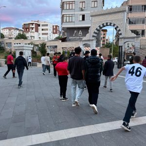 Gençlerimiz Sabah Namazının Bereketini Spor Heyecanıyla Taçlandırdı - fotoğraf 1
