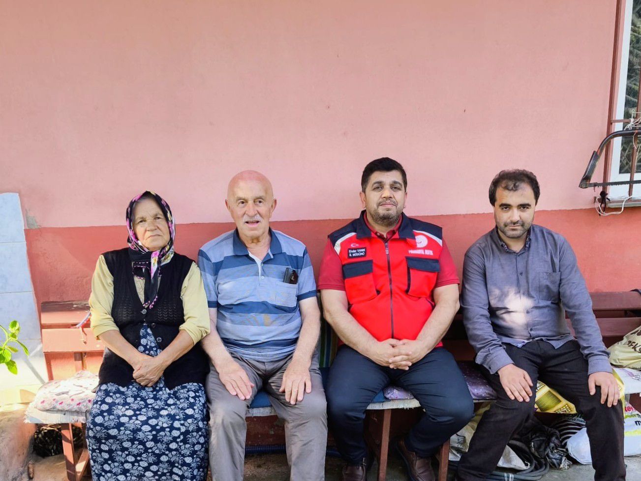 Şehidimiz Oral DEMİRAL'ın Ailesine Anlamlı Ziyaret