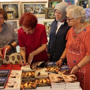 Umudu Sanata Dönüştüren Kadınlar Hikâyelerini Rölyeflerle Anlattı - fotoğraf 6
