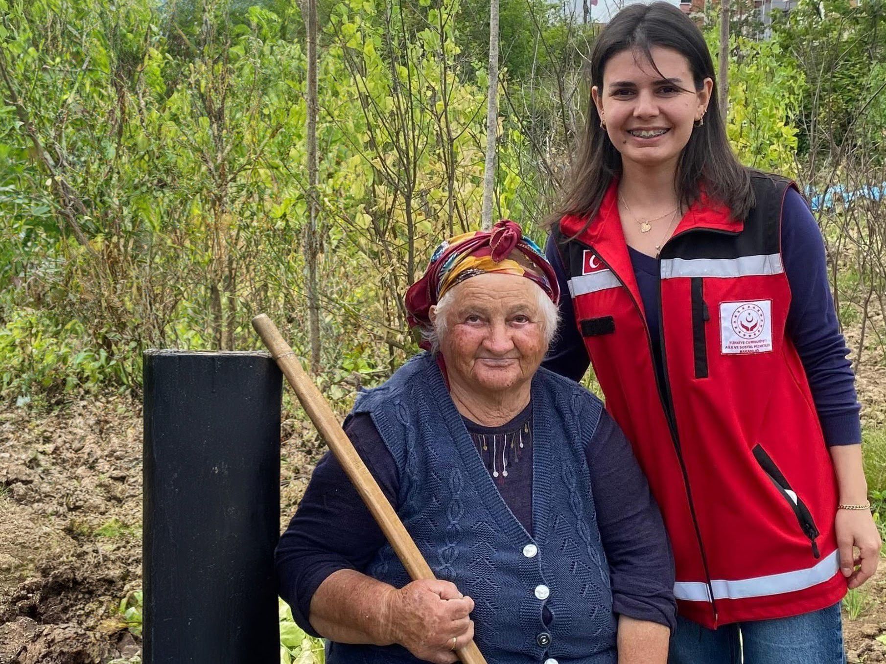 Kurban Bayramı’nda Şehidimiz Yunus AKDENİZ’in Annesine Ziyaret