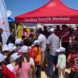 İl Müdürümüz Serkan SAĞLAM, Kırşehir'deki mevsimlik tarım işçilerimizi ziyaret etti. - fotoğraf 4