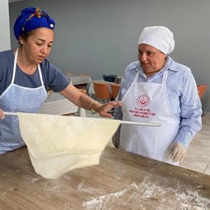 Geleneksel Lezzetler Engelsiz Ellerle Buluştu  - fotoğraf 3
