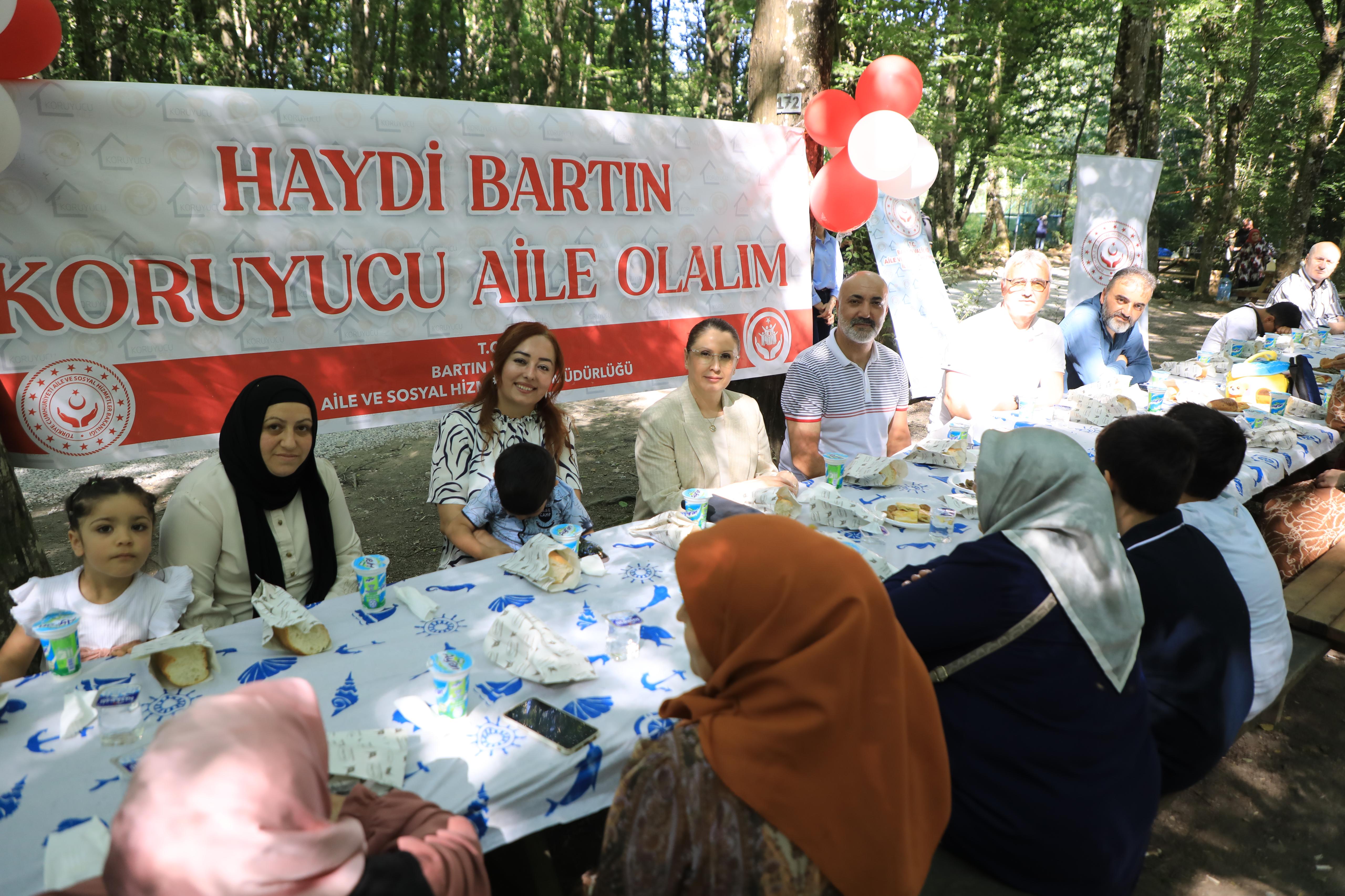 30 Haziran Koruyucu Aile Günü Kapsamında Şenlik Düzenlendi