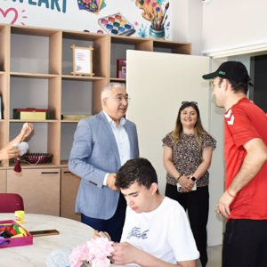 Yenice Engelsiz Yaşam Merkezimizde Hizmetler Yerinde Değerlendirildi - fotoğraf 3