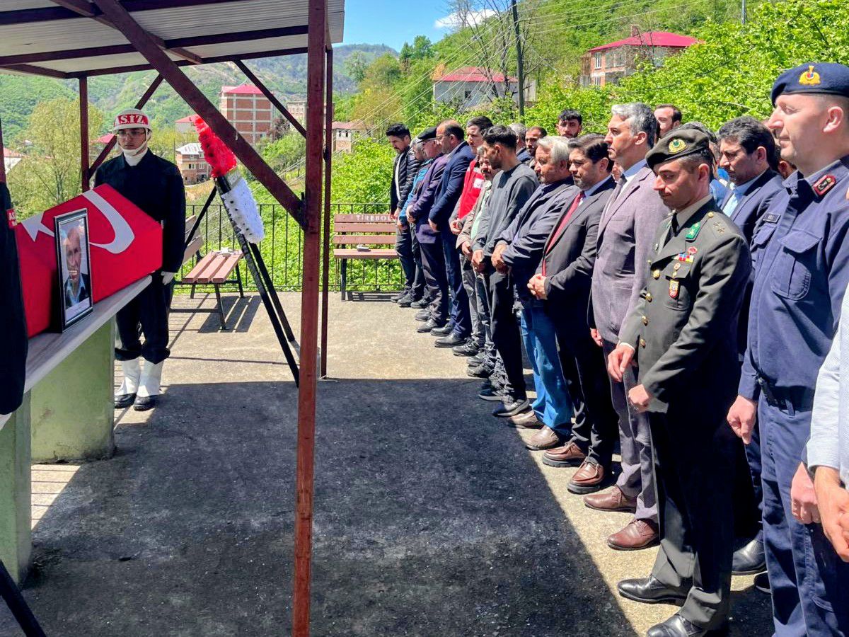 Kahraman Gazimiz Salih YANIK Son Yolculuğuna Dualarla Uğurlandı
