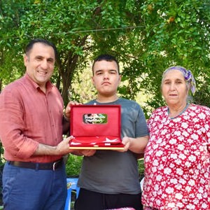 Gazi Ailesine Başsağlığı Ziyareti - fotoğraf 3