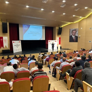 İlimiz Erciş ve Çaldıran İlçesinde Muhtarlar Akademisi Kapsamında Muhtarlara Eğitim Programı - fotoğraf 2
