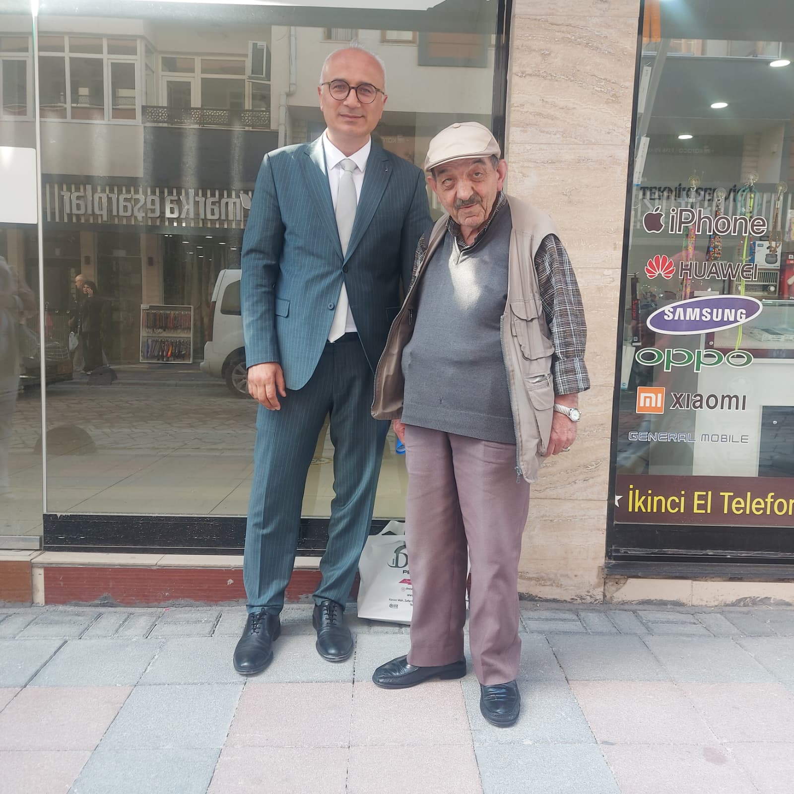İl Müdürümüz Sayın Dr. Cengiz MADEN, Kıbrıs Gazimiz Şaban Metin AKSOY ile Bir Araya Geldi