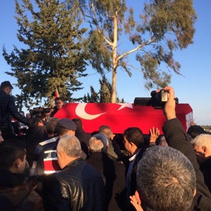 Suriye Rasulayn'da Şehit Düşen P. Uzm. Onb. Halil Karakoç ve Asb. Kd. Sinan Çvş. Sinan Köse 'yi Son Yolculuğuna Uğurladık - fotoğraf 7