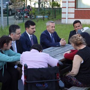 Genel Müdür Yardımcımız Sn.Tarık TANGUROĞLU, Personel Hizmetleri Daire Başkanımız Sn. Mustafa ŞİMŞEK ve Sosyal Çalışmacı Sn. Duygu DEMİR kuruluşumuza 07.05.2026 tarihinde ziyaret gerçekleştirmişlerdir. - fotoğraf 2