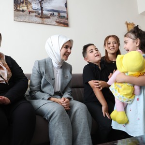 Bakanımız Göktaş, Eskişehir'de Yaşlı Aktif Yaşam Merkezi'nin açılışında konuştu - fotoğraf 17