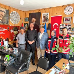 Kapaklı Sosyal Hizmet Merkezi Müdürlüğünden Gaziler Derneğine Ziyaret - fotoğraf 1