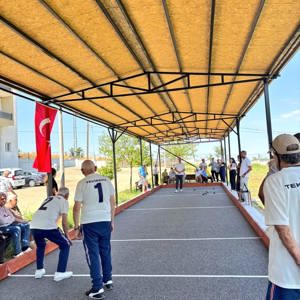 Huzurevi Sakinleri Bocce Müsabakasında Dostluk Kazandı - fotoğraf 1