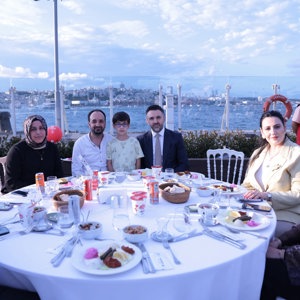 10 Yıldır Aynı Ruh, Aynı Kararlılık - fotoğraf 1