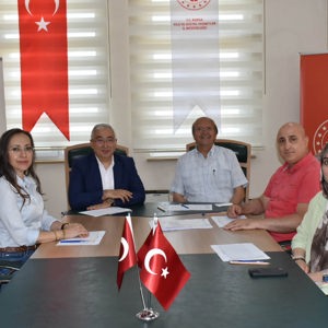 Demokrasi, Kahramanlık, Birlik ve Beraberlik ile Vatan - fotoğraf 1