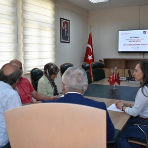 Demokrasi, Kahramanlık, Birlik ve Beraberlik ile Vatan - fotoğraf 2