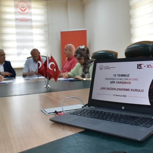 Demokrasi, Kahramanlık, Birlik ve Beraberlik ile Vatan - fotoğraf 3