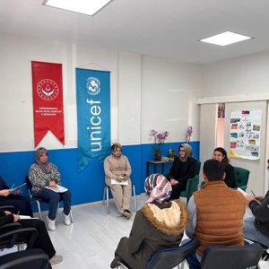 Erken Çocukluk Gelişimi Merkezimizde Bakım Veren Becerileri Eğitimleri Devam Ediyor - fotoğraf 1