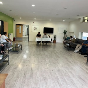 Muharrem Sancaklı Huzurevi Müdürlüğünde 15 Temmuz Demokrasi ve Milli Birlik Günü Kapsamında Mevlid Programı Düzenlendi. - fotoğraf 3
