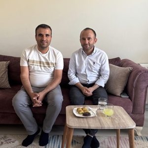 15 Temmuz Demokrasi ve Millî Birlik Günü kapsamında şehit yakınları ve gazi ailelerine ziyaretler - fotoğraf 2