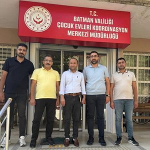15 Temmuz Demokrasi ve Millî Birlik Günü kapsamında şehit yakınları ve gazi ailelerine ziyaretler - fotoğraf 1