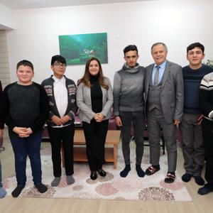 Funda VAROL Hanımefendi, İl Müdürlüğümüze bağlı Çocuk Evleri Sitesini ziyaret ederek çocuklarımızla bir araya geldi. - fotoğraf 12