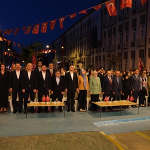 Millî İrade Meydanında Demokrasi Nöbeti - fotoğraf 8