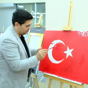 İl Müdürümüz Sayın Ender YANIK, 15 Temmuz Sanat Sergisini Ziyaret Etti - fotoğraf 1