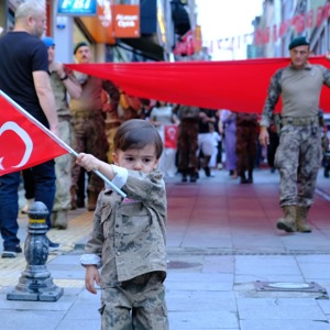 15 Temmuz Demokrasi ve Millî Birlik Yürüyüşü Coşkuyla Gerçekleştirildi - fotoğraf 3