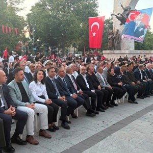 Birlik Ruhumuzla Aziz Şehitlerimizi Andık - fotoğraf 1