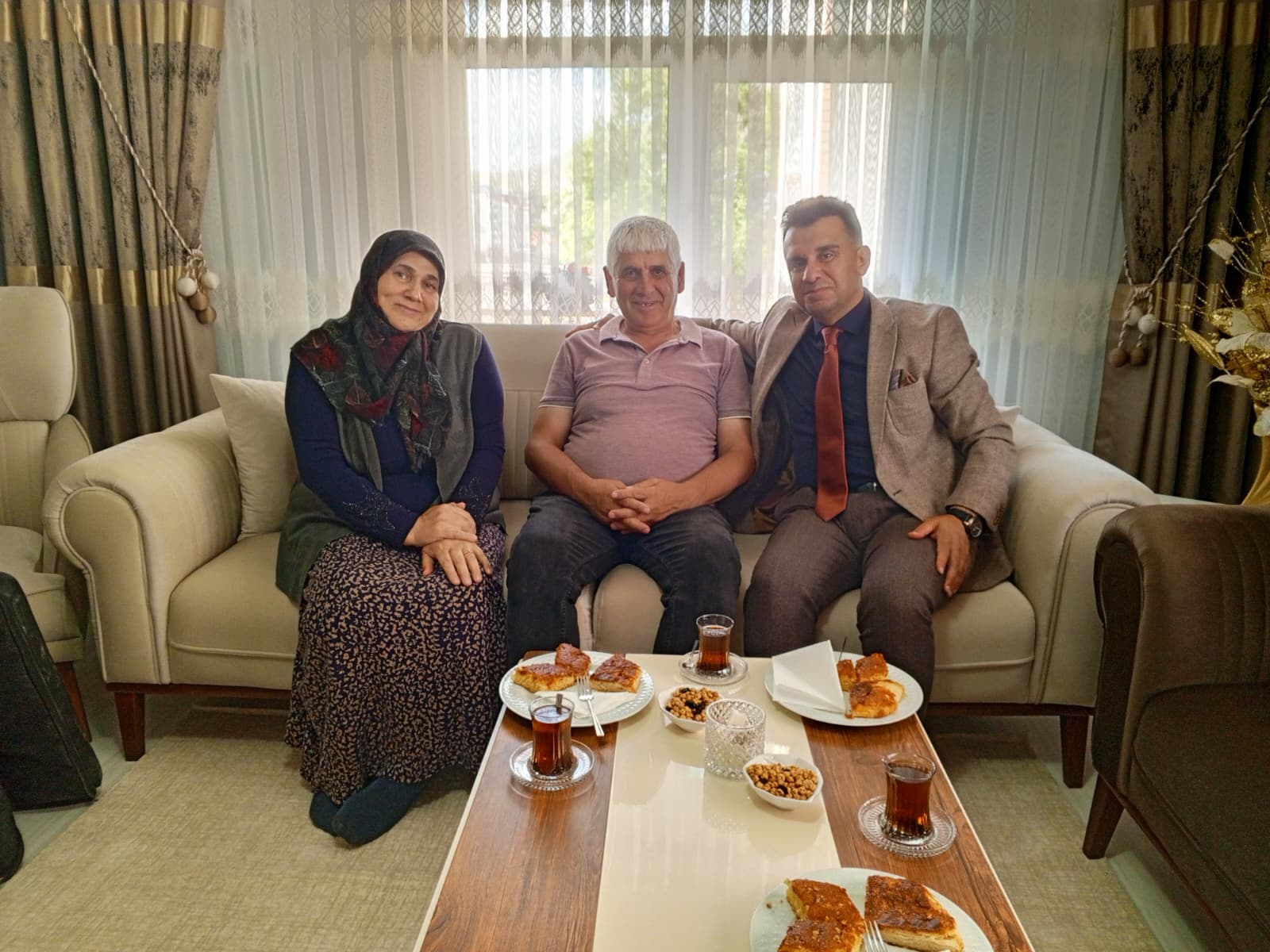 Kahraman Gazimiz Hamza Polat ve Kıymetli Eşine Ziyaret