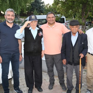Kırşehir Aile ve Sosyal Hizmetler İl Müdürlüğü olarak, vatanımızın bağımsızlığı ve milletimizin huzuru için fedakârlık gösteren kahraman gazilerimizi ve kıymetli ailelerini Merkez Huzurevimizde misafir etmenin mutluluğunu yaşadık. - fotoğraf 7