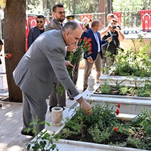 İl Müdürümüz 15 Temmuz Şehitlik Ziyaret Programına Katıldı - fotoğraf 2