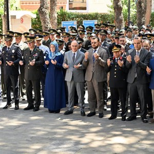 İl Müdürümüz 15 Temmuz Şehitlik Ziyaret Programına Katıldı - fotoğraf 8
