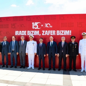 15 Temmuz Demokrasi ve Millî Birlik Günü’nde Şehitlerimiz Rahmetle, Gazilerimiz Minnetle Anıldı - fotoğraf 2