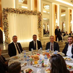 15 Temmuz Demokrasi ve Millî Birlik Günü’nde Şehit Yakınları ve Gazilerimizle Bir Araya Gelindi - fotoğraf 3