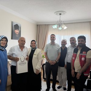 Babalar Günü'nde Aziz Şehitlerimizin Emanetleriyle Bir Araya Geldik - fotoğraf 4