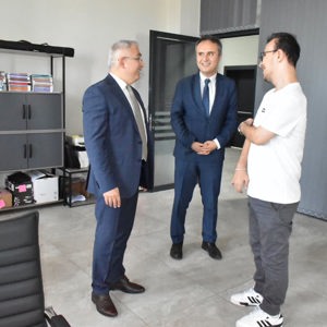 İl Müdürümüz Faruk Uysal’dan İnegöl Sosyal Hizmet Merkezine Ziyaret - fotoğraf 1