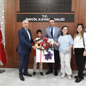 Bakanlığımızın Hizmetleri İnegöl Kaymakamı Ayhan Akpay ile Paylaşıldı - fotoğraf 1