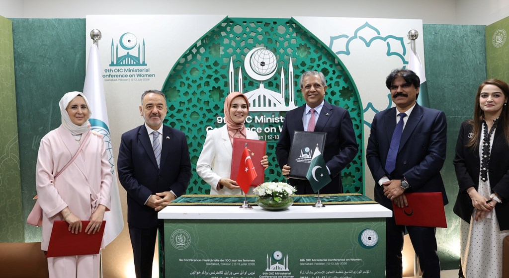 Bakanımız Göktaş, Pakistan'da İİT 9. Kadından Sorumlu Bakanlar Konferansı kapsamında ikili görüşmelerde bulundu